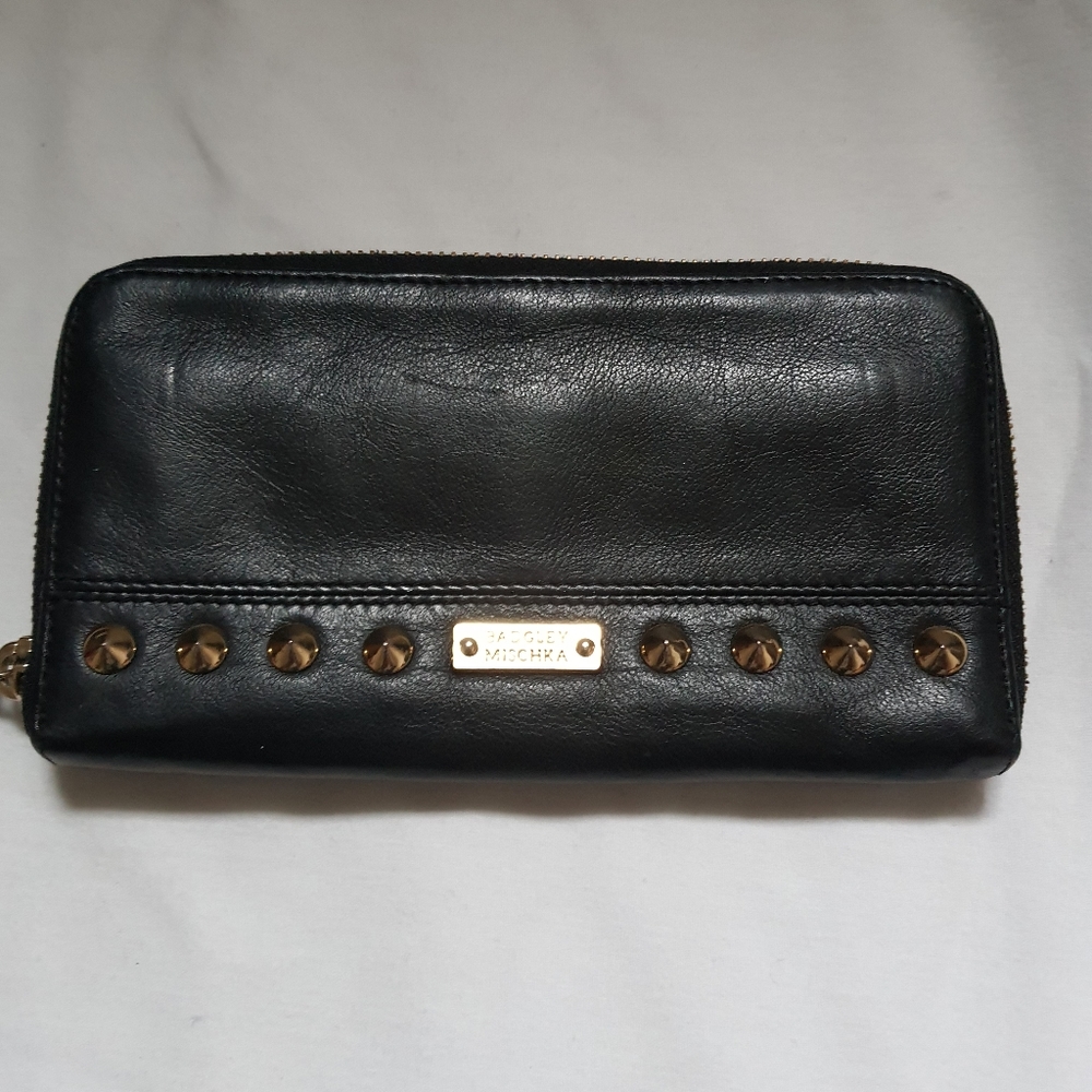 Badgley Mischka wallet